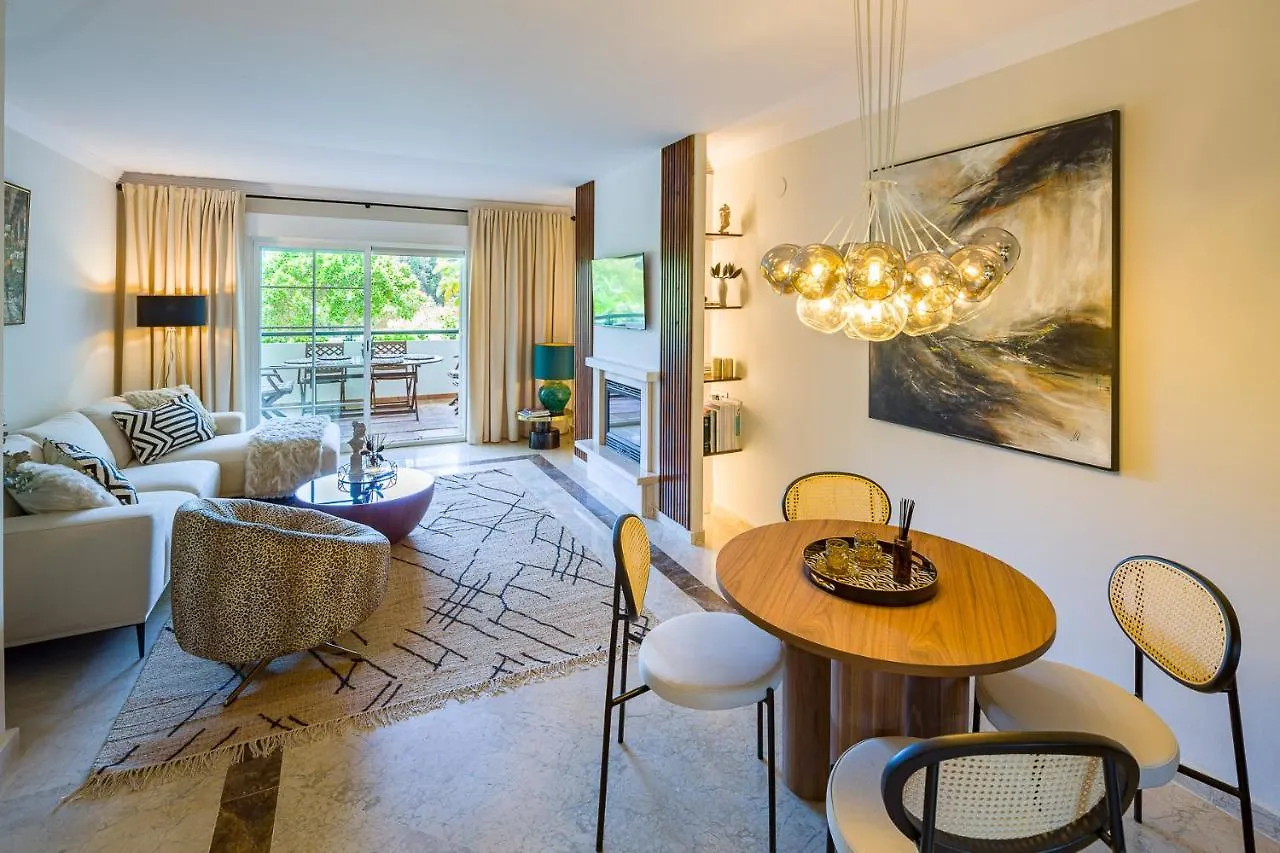 Next To Puente Romano Newly Done Modern Style 5 Star Luxury Stay Marbella Apartment