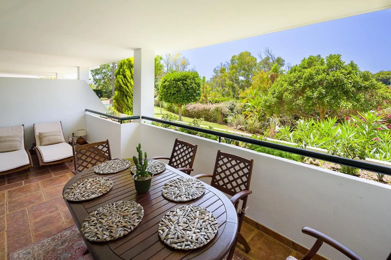 Appartamento Next To Puente Romano Newly Done Modern Style 5 Star Luxury Stay Marbella