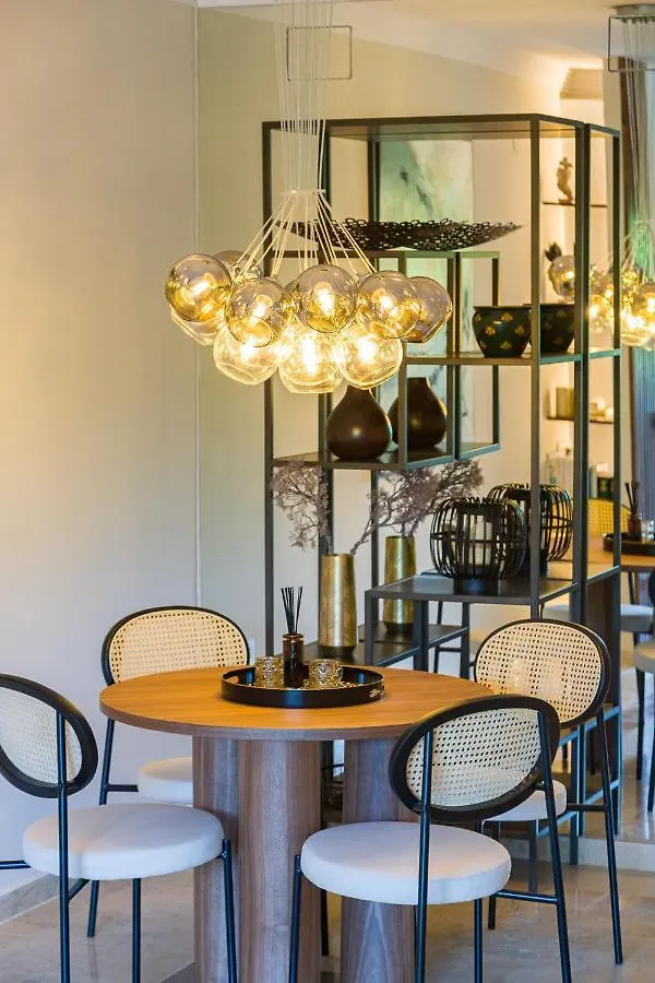 Next To Puente Romano Newly Done Modern Style 5 Star Luxury Stay Marbella Apartment