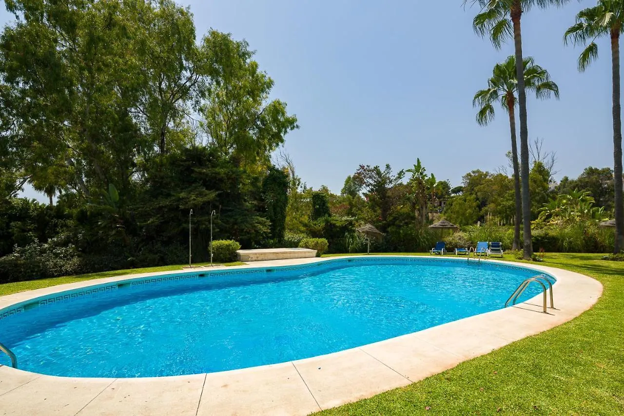 Next To Puente Romano Newly Done Modern Style 5 Star Luxury Stay Marbella